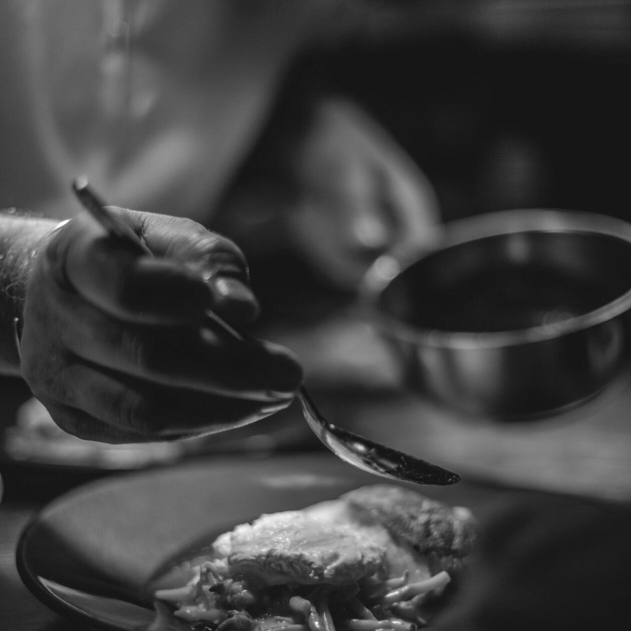 Kastiketta viimeistelemään annoksen