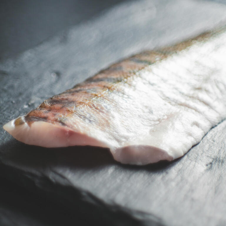 Kuvaaja: Markus Spiske: https://www.pexels.com/fi-fi/kuva/ruoka-flunssa-kylma-puu-246120/